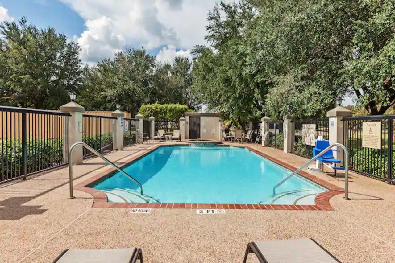 Hampton Inn & Suites Houston-Westchase מראה חיצוני תמונה