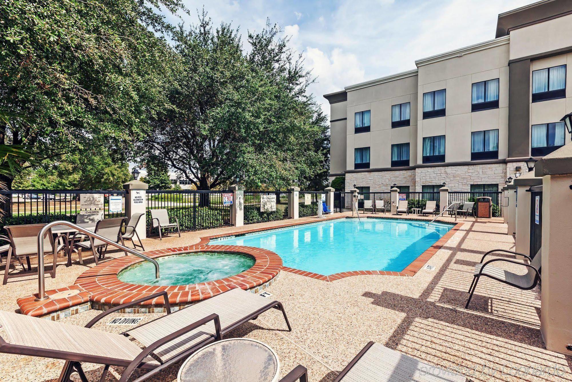 Hampton Inn & Suites Houston-Westchase מראה חיצוני תמונה